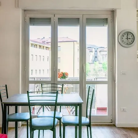 Relax A - Chiara's House With Balcony