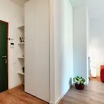 Relax A - Chiara's House With Balcony Holiday home